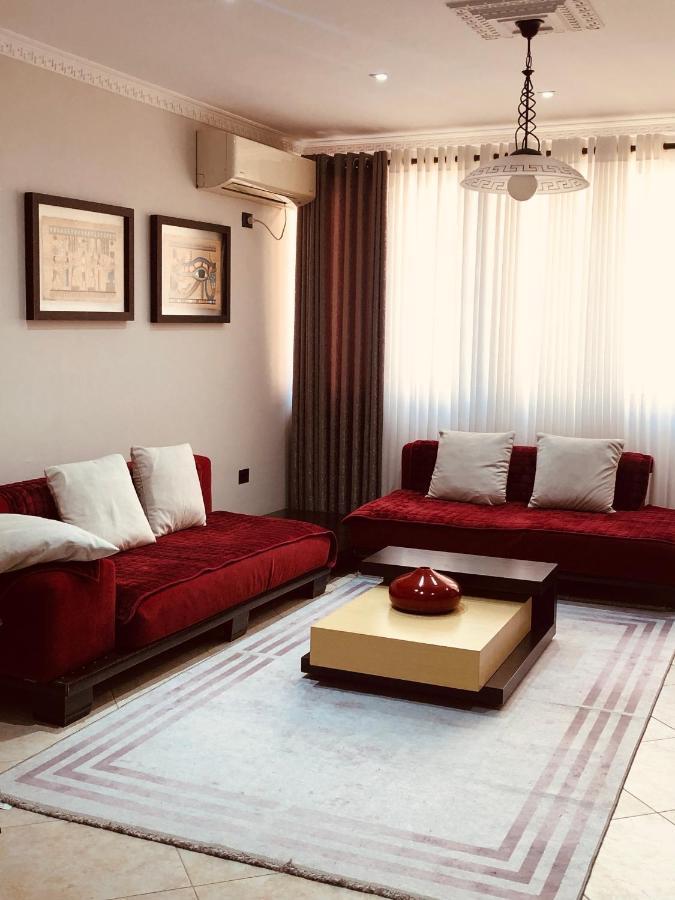 טיראנה Laureta Central Apartment מראה חיצוני תמונה